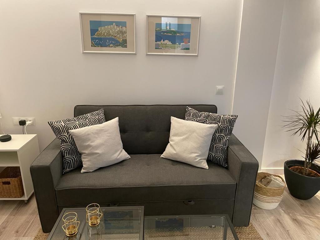 Apartamento C Y L ตอร์เรโมลิโนส ภายนอก รูปภาพ